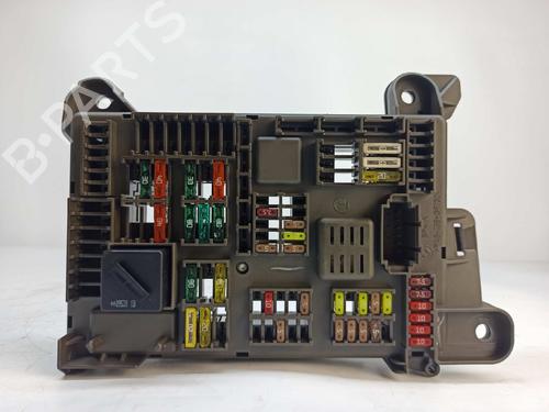Used Fuse box BMW X5 (E70) xDrive 30 d (235 hp) 9653075