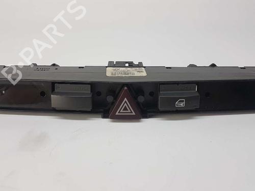 Bouton de warning OPEL ASTRA H (A04) 1.7 CDTI (L48) (100 hp) 6011204