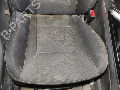 Right front seat HYUNDAI i40 I (VF) 1.7 CRDI | BP30606849C16 - Image 3