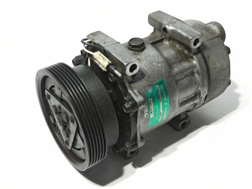 Used AC compressor RENAULT LAGUNA I (B56_, 556_) 1.6 16V (B568, B561) (107 hp) 25705744