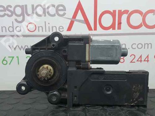 Front left window mechanism RENAULT MEGANE III Hatchback (BZ0/1_, B3_) 1.5 dCi (BZ1G, BZ1W, BZ0R) (95 hp) 2735920