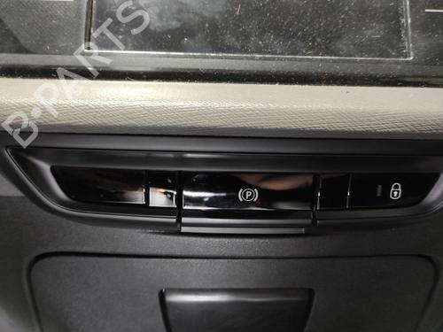 switch-citroen-grand-c4-spacetourer-3a_-3e_-2018-27439017 main image