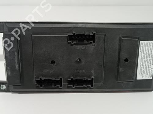 Fuse box LAND ROVER DISCOVERY SPORT (L550) 2.0 D 4x4 | BP24993309E1
