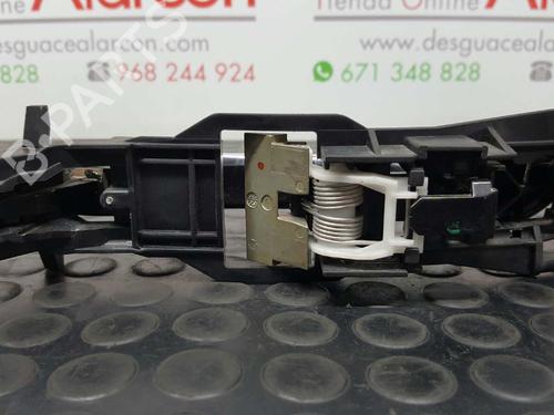 Front right exterior door handle MERCEDES-BENZ E-CLASS (W211) E 270 CDI (211.016) | BP2757436C129