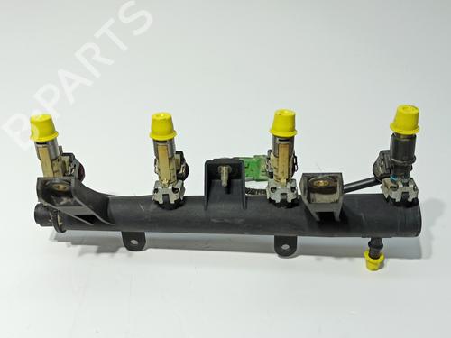 Injection rail PEUGEOT 206 Hatchback (2A/C) 1.4 i | BP29345430M98 