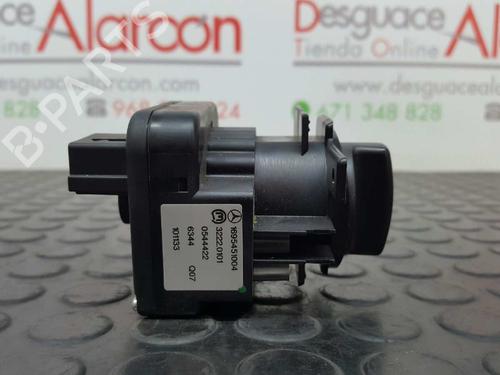 Headlight switch MERCEDES-BENZ B-CLASS Sports Tourer (W245) B 200 CDI (245.208) | BP2757555I24