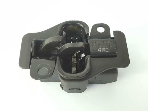 Used Hood lock MERCEDES-BENZ CLC-CLASS (CL203) CLC 220 CDI (203.708) (150 hp) 8778249