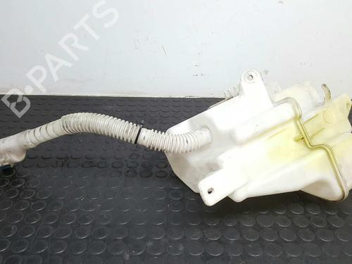 Windscreen washer tank LAND ROVER FREELANDER 2 (L359) 2.2 TD4 4x4 LR002303 | 6H5217C621AA 6H5217C627CB / 6H5217C627BB