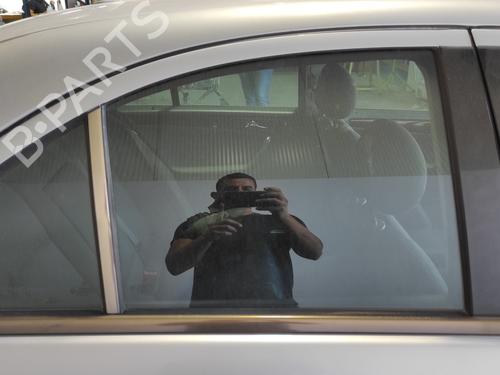 rear-right-door-window-mercedes-benz-c-class-w203-2000-2001-2002-2003-2004-2005-2006-2007-17574452 main image