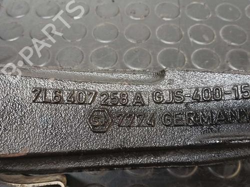 Høyre Styrespindel lagerhus VW TOUAREG (7LA, 7L6, 7L7) 2.5 R5 TDI | BP6438420M26