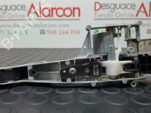 Front right exterior door handle PEUGEOT 2008 I (CU_) 1.2 THP 110 / PureTech 110 | BP2734523C129 
