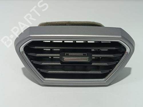 Used Air vent SEAT LEON Sportstourer (KL8, KLD) 1.5 TSI (150 hp) 12059456