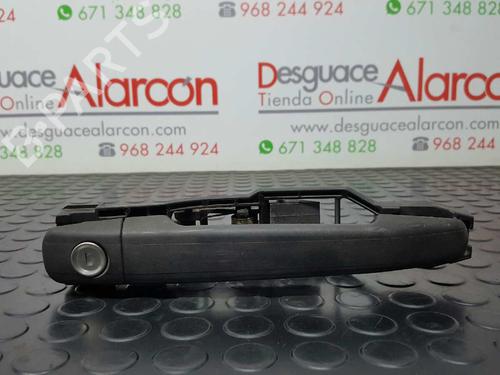 Used Front right exterior door handle MERCEDES-BENZ M-CLASS (W163) ML 270 CDI (163.113) (163 hp) 2751577