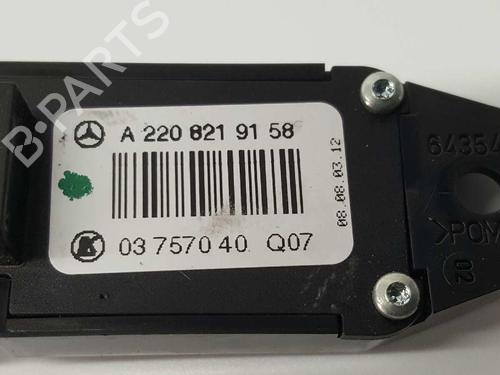 Switch MERCEDES-BENZ S-CLASS (W220, V220) S 320 CDI (220.025, 220.125) | BP2757994I30