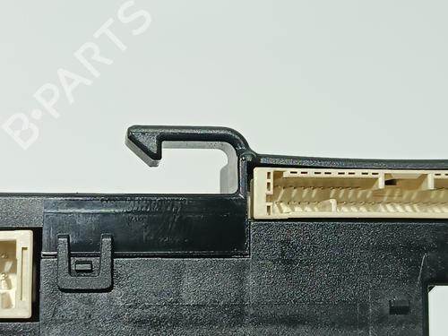 Elektronisk modul TOYOTA COROLLA Hatchback (_E21_, _EA1_, _EH1_)  | BP25610861M83