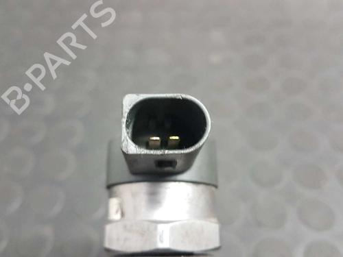 Injection rail AUDI A8 D3 (4E2, 4E8) 4.0 TDI quattro | BP2753467M98