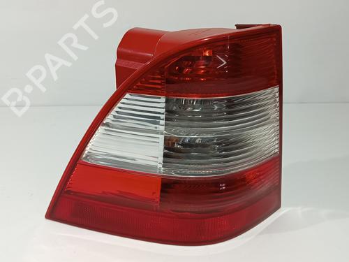 Left taillight MERCEDES-BENZ M-CLASS (W163) ML 400 CDI (163.128) | BP25435620C34 