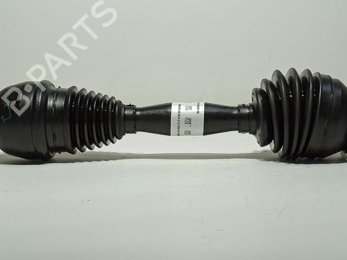 Transmisión delantera izquierda INFINITI Q30 1.5 D (109 hp) 32779223