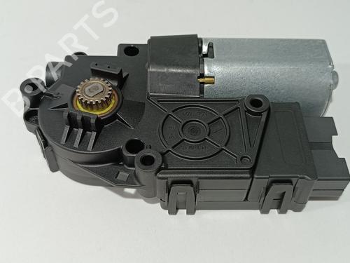 Sunroof engine LAND ROVER RANGE ROVER VELAR (L560) 2.0 D240 SD4 4x4 | BP29601888M60