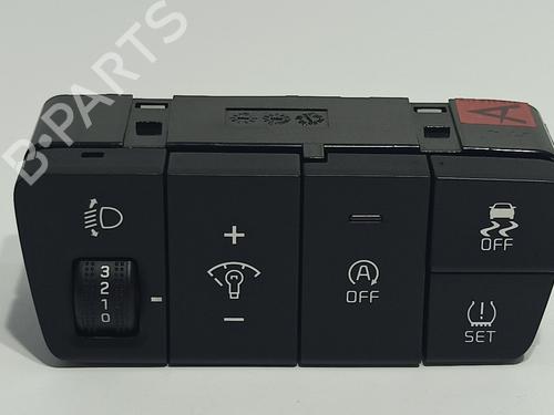 Used Headlight switch KIA STONIC (YB) 1.0 T-GDi Eco-Dynamics+ (120 hp) 18710037