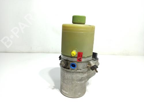 Used Steering pump VW POLO IV (9N_, 9A_) 1.2 (54 hp) 29740485