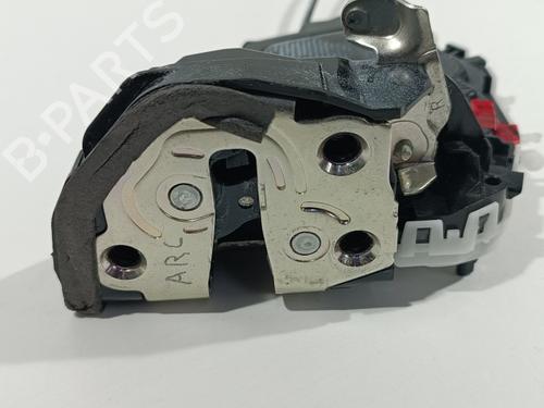 Rear right lock TOYOTA YARIS (_P13_) 1.5 (NSP131_) | BP21086164C99 