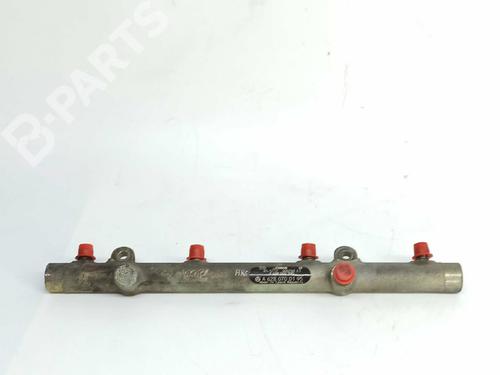 Used Injection rail MERCEDES-BENZ M-CLASS (W163) ML 400 CDI (163.128) (250 hp) 9220560