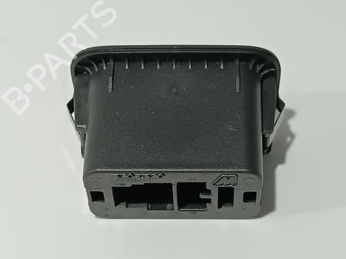 Switch LAND ROVER RANGE ROVER VELAR (L560) 2.0 D240 SD4 4x4 | BP29601905I30