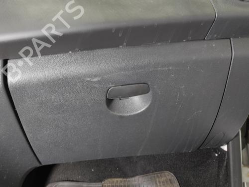 glove-box-dacia-sandero-ii-2012-26898939 main image