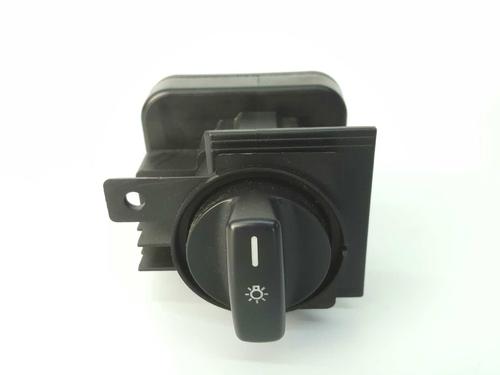 Used Headlight switch MERCEDES-BENZ A-CLASS (W169) A 180 CDI (169.007, 169.307) (109 hp) 6458252