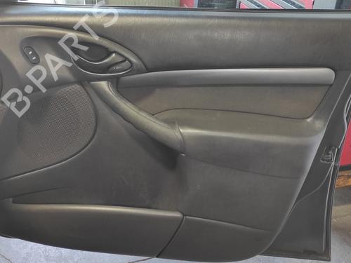 Used Front right panel FORD FOCUS I (DAW, DBW) 1.6 16V (100 hp) 19153183