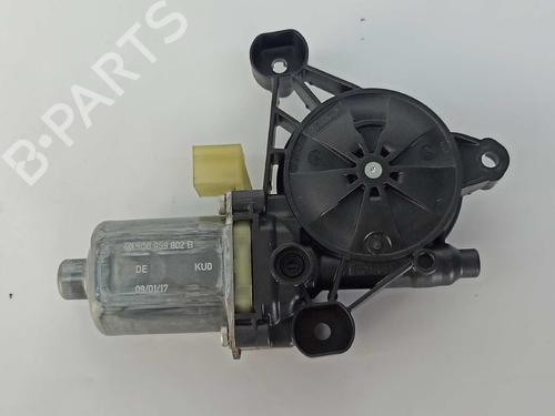 Used Right front window motor SEAT LEON (5F1) 1.2 TSI (110 hp) 10320858