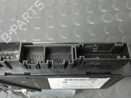 Right front window motor VW TOUAREG (7LA, 7L6, 7L7) 3.0 V6 TDI | BP2739057E20 