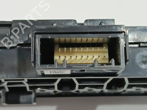 Warning switch RENAULT CAPTUR II (HF_) TCe 140 (HFN0) | BP33952979I22 - Image 3
