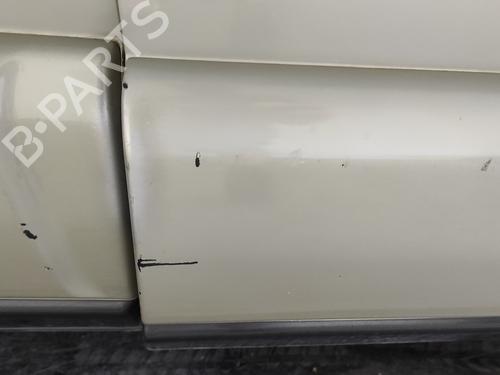 Right front door KIA SPORTAGE II (JE_, KM_) 2.0 CRDi | BP26726372C3