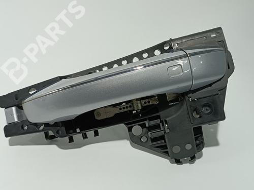 Used Rear left exterior door handle AUDI Q5 (8RB) 2.0 TDI (150 hp) 11287096