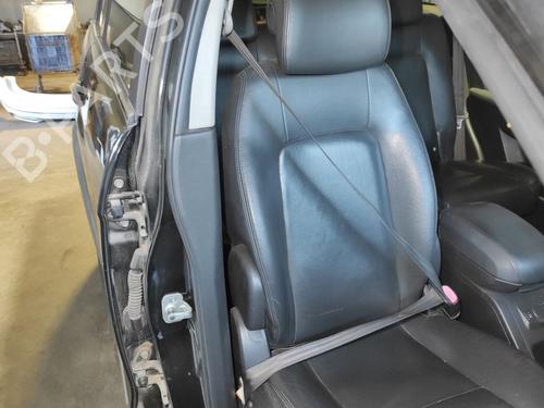 front-right-seatbelt-chevrolet-captiva-c100-c140-2006-33656780 main image
