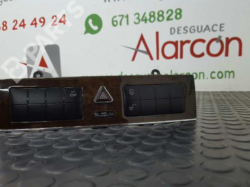 Used Warning switch MERCEDES-BENZ C-CLASS T-Model (S203) C 200 CDI (203.204) (102 hp) 6628395