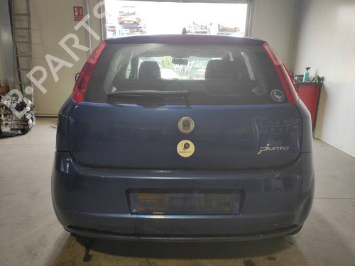 Interiør tag FIAT GRANDE PUNTO (199_) 1.4 (199AXB11, 199AXB1A, 199BXB1A, 199AXL1A) | BP10905873I12
