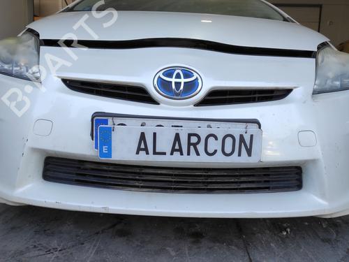 front-bumper-toyota-prius-_w3_-2008-2009-2010-2011-2012-2013-2014-2015-2016-27993276 main image