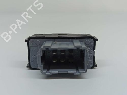 Right front window switch CITROËN C3 III (SX) 1.5 BlueHDi 100 (SXYHYP, SXYHTU) | BP9242550I26