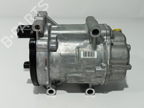 Used AC compressor TOYOTA COROLLA Estate (_E21_) 2.0 Hybrid (MZEH12) (180 hp) 19516634