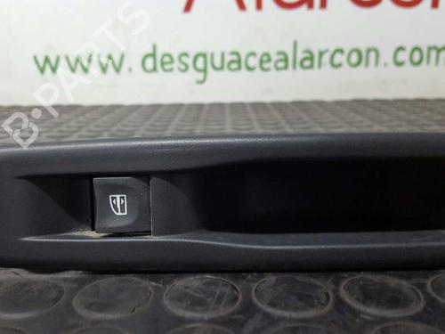 Right rear window switch RENAULT MEGANE III Grandtour (KZ0/1) 1.5 dCi | BP2772187I28 