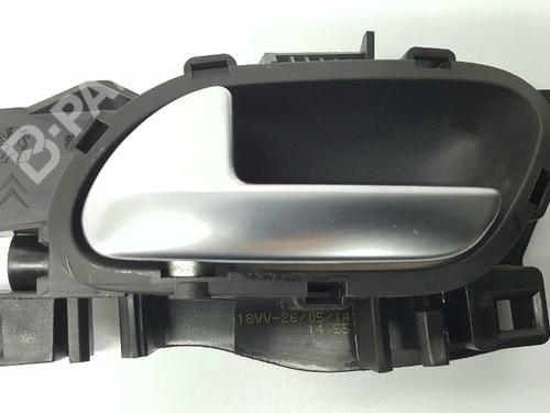 Used Rear left interior door handle PEUGEOT 208 I (CA_, CC_) 1.4 HDi (68 hp) 3284551