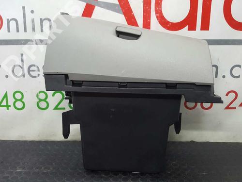 Glove box RENAULT MEGANE III Hatchback (BZ0/1_, B3_) 1.5 dCi | BP2739633C95 