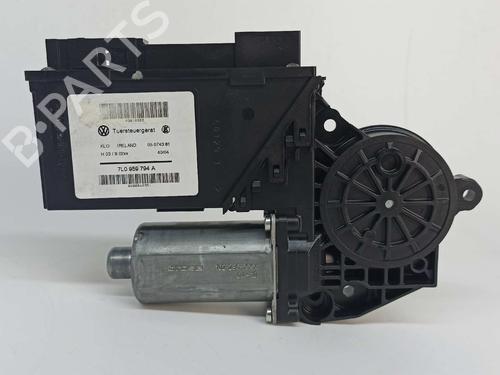 Right rear window motor VW TOUAREG (7LA, 7L6, 7L7) 2.5 R5 TDI | BP7522473E22