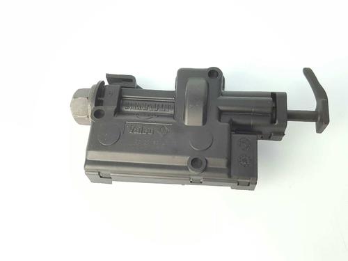 BP14538733E18 main image