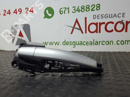 Used Front right exterior door handle OPEL CORSA E (X15) 1.4 LPG (08, 68) (90 hp) 2752096