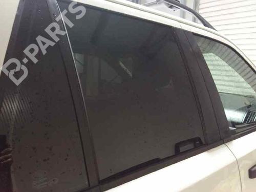 Rear right door window LAND ROVER FREELANDER 2 (L359) 2.2 TD4 4x4 LR044021
