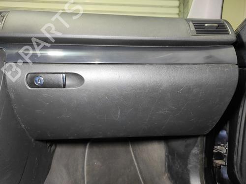 porta-luvas-audi-a4-b6-8e2-2000-2001-2002-2003-2004-2005-33130492 main image